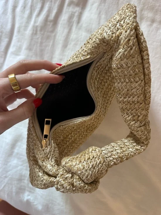 Straw Woven Shoulder Bag - Picture 4 of 4